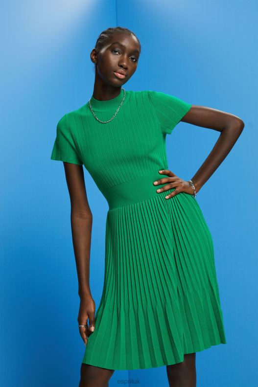 Esprit Mockneck pleated midi dress with short sleeves Women Emerald Green Dresses P0D0X121 P0D0X121 Esprit UK Selected Goods Refresh your look with Esprit sunglasses UK